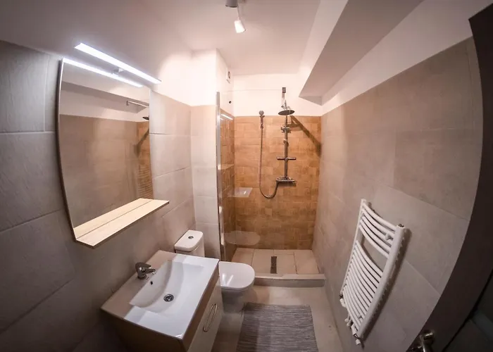 Apartment Queen's View Studio - Beachfront *