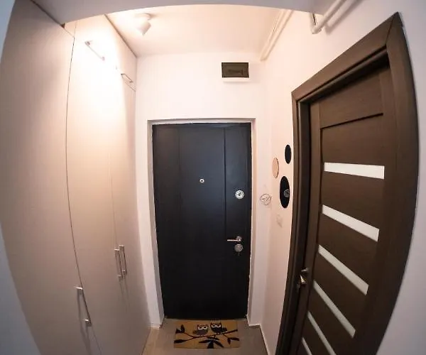 Apartment Queen's View Studio - Beachfront *